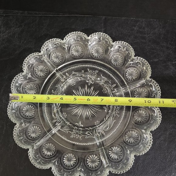 Rare Find: 1970 Sandwich Glass Clear Egg Oyster Serving Plate Brockway Glass Ame - Picture 8 of 10